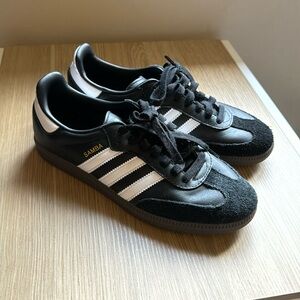 ADIDAS SAMBAS
